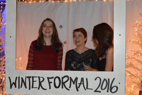 Winter Formal dance takes place despite threat of snow, ice
