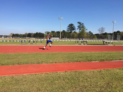 Track Team Competes at Arrow Invitational