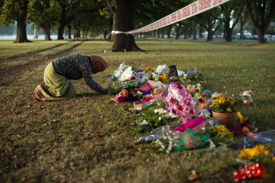 Media handles tragedies unprofessionally, often glorifying attacker