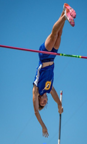Oxford Pole-Vaulting Prodigy continues to shatter records