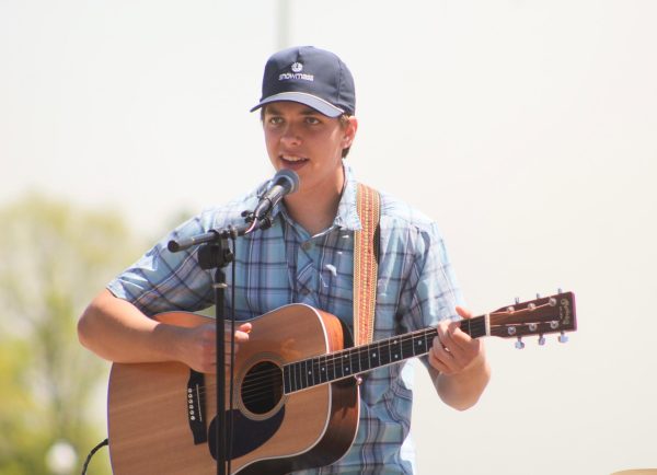 Local students, siblings create band